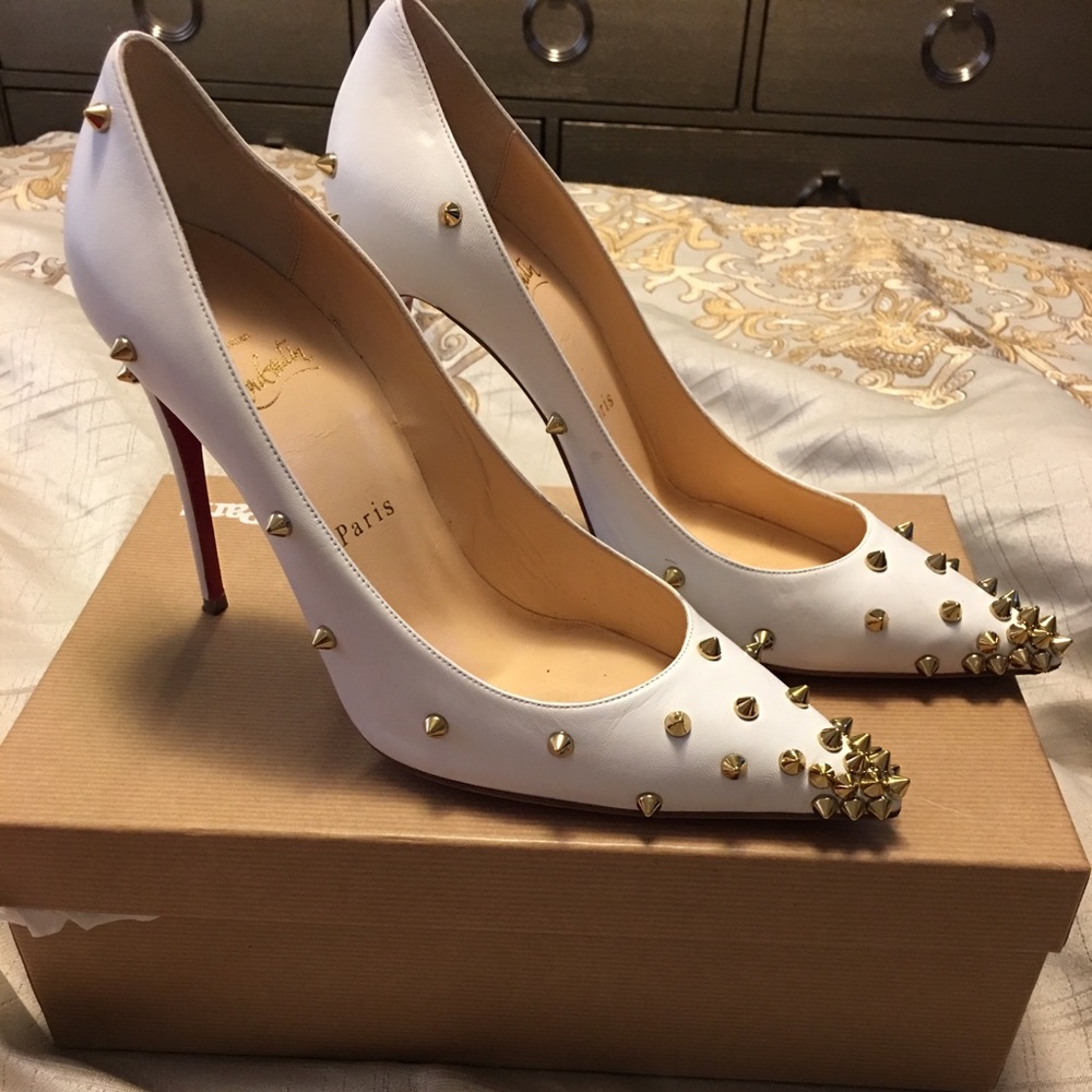 Degraspike Christian Louboutin size 38 worn twice